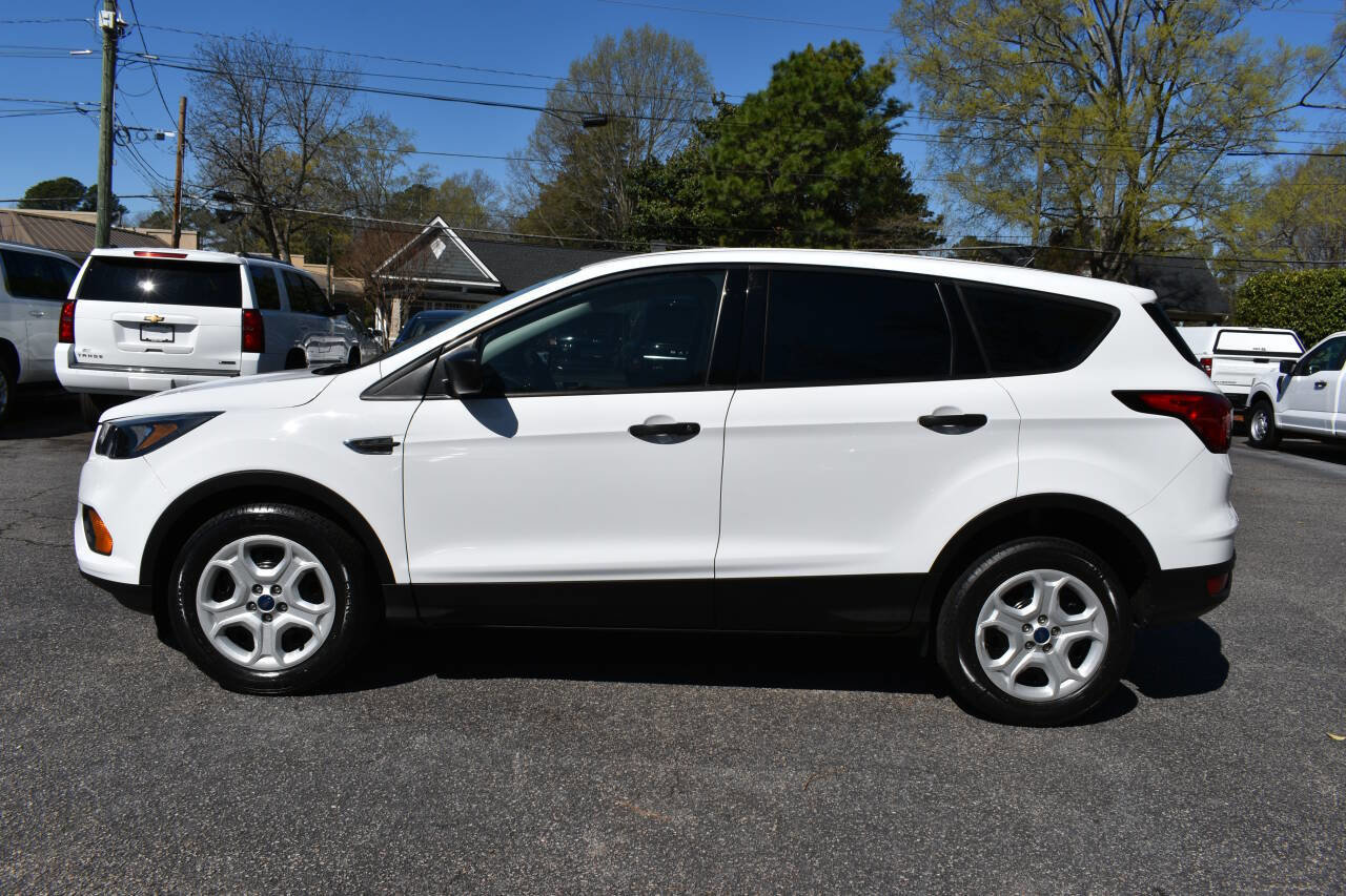 Used 2019 Ford Escape S image 4