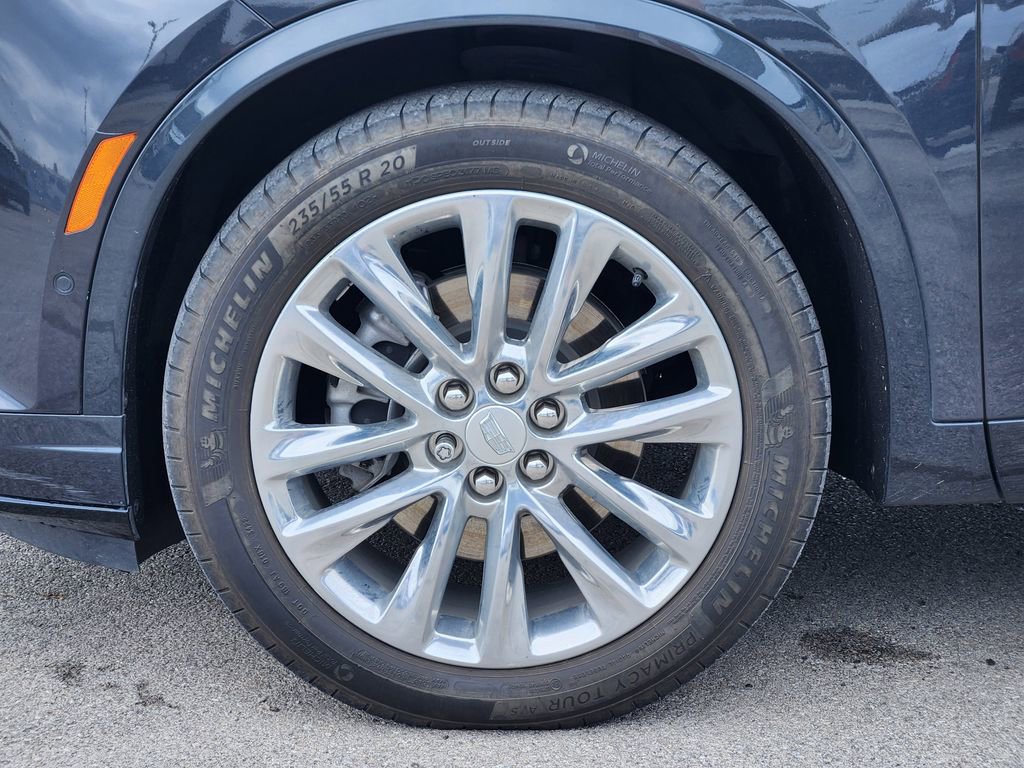 Used 2023 Cadillac XT6 Premium Luxury w/ Technology Package image 10