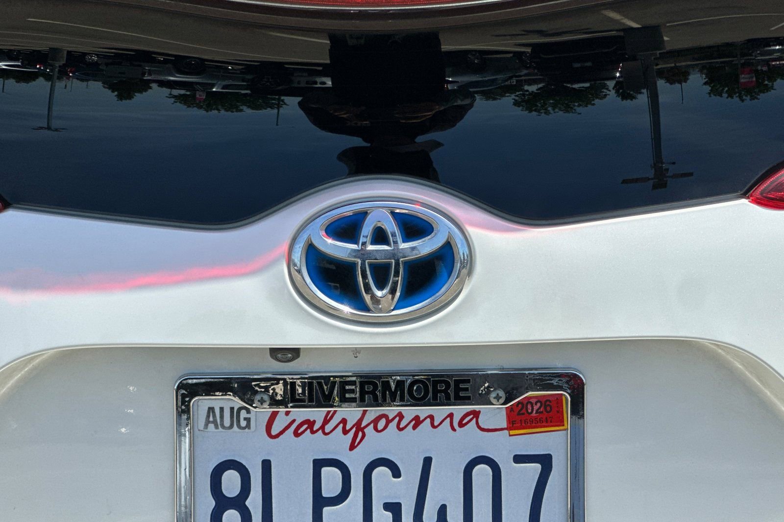 Used 2019 Toyota Prius Prime Premium FWD image 48