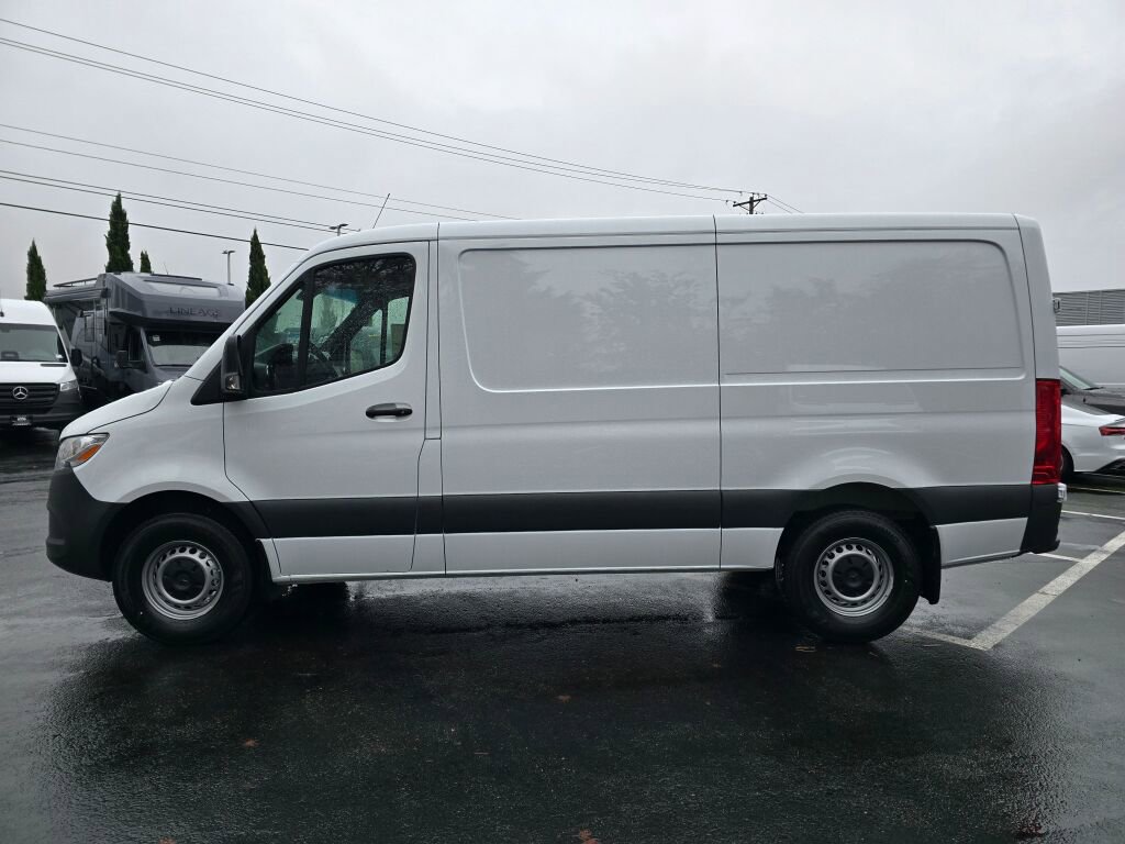 New 2026 Mercedes-Benz Sprinter 2500 image 3