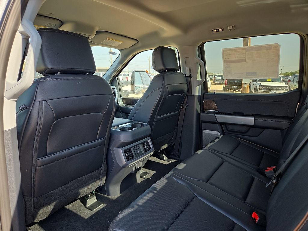 New 2026 Ford F250 Lariat w/ FX4 Off-Road Package AWD/4WD image 17