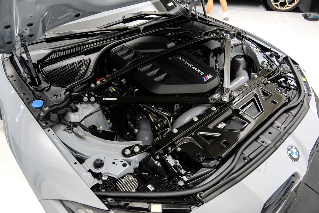 Used 2021 BMW M4 Coupe w/ Executive Package RWD image 57
