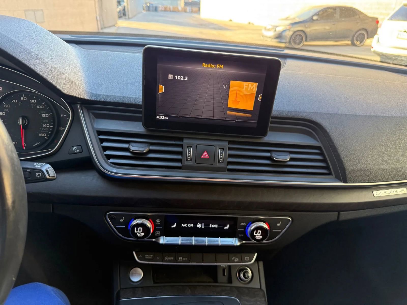 Used 2019 Audi Q5 2.0T Premium w/ Convenience Package image 16