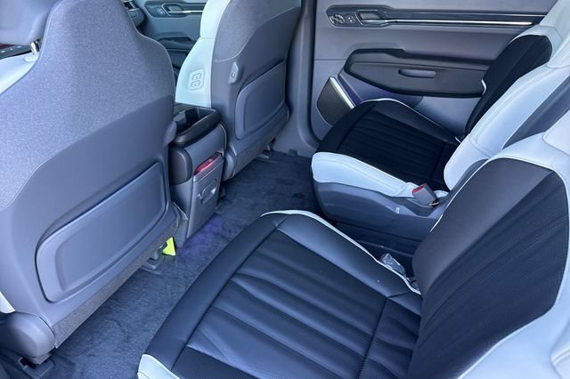 New 2026 Kia EV9 GT-Line AWD/4WD image 14
