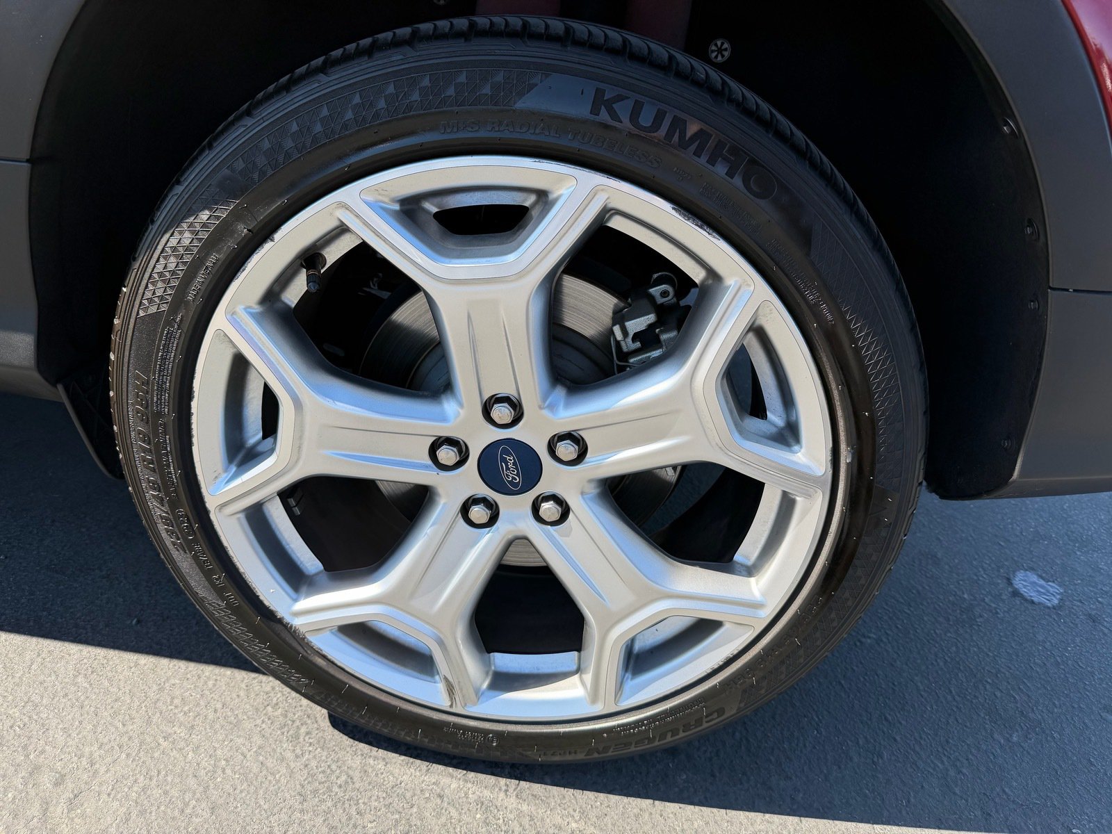 Used 2019 Ford Escape Titanium FWD image 26