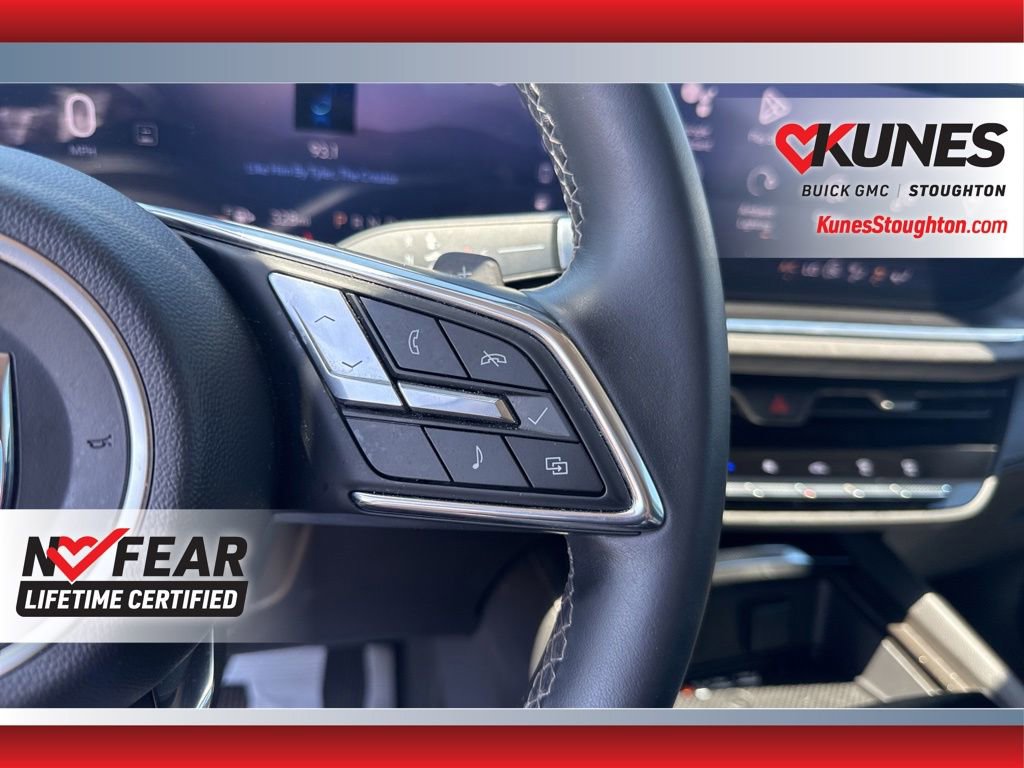 Used 2024 Buick Envision Preferred AWD/4WD image 24
