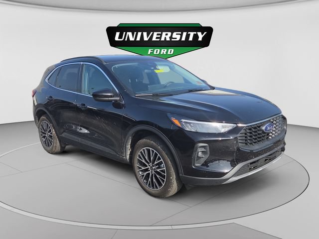 Used 2025 Ford Escape SE FWD image 1