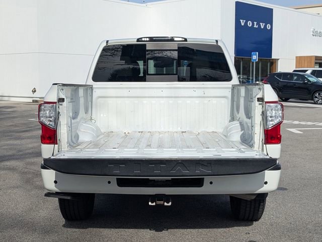 Used 2021 Nissan Titan SV w/ SV Convenience Package image 17