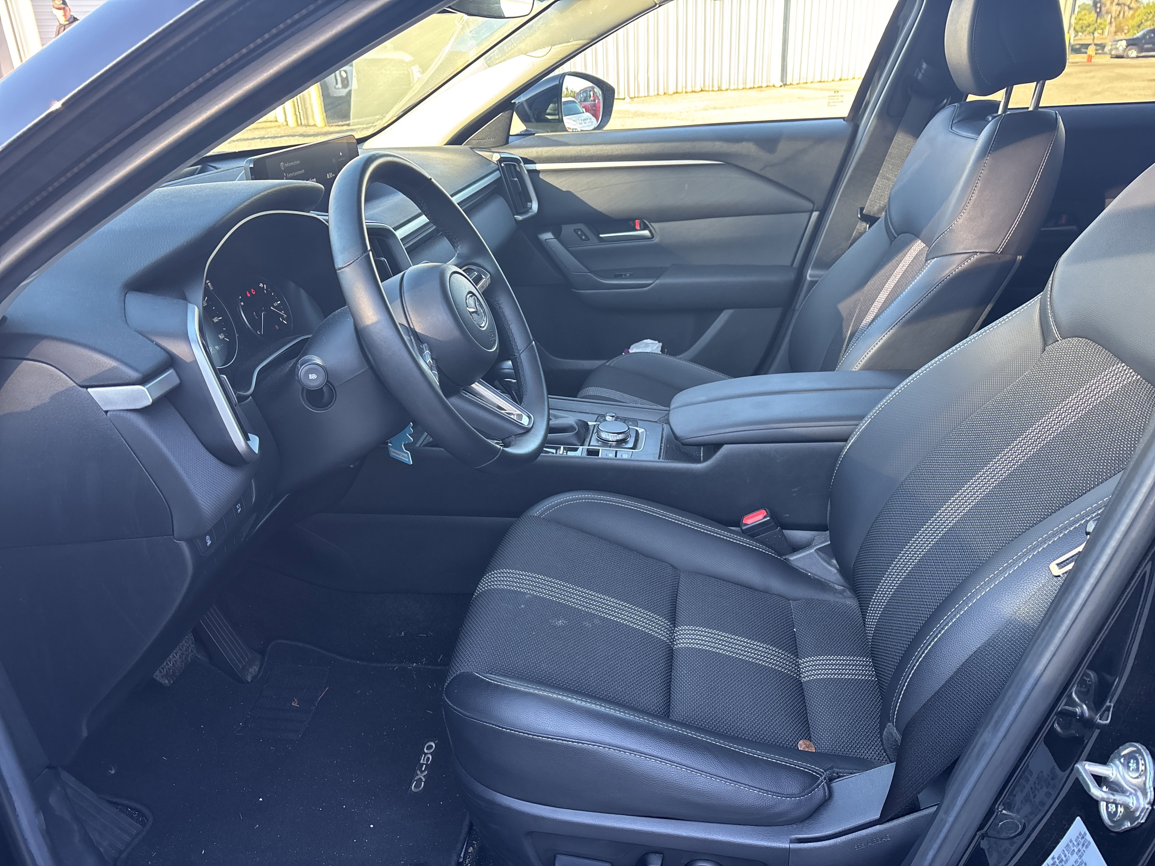 Used 2025 MAZDA CX-50 AWD 2.5 S w/ Preferred Package image 14