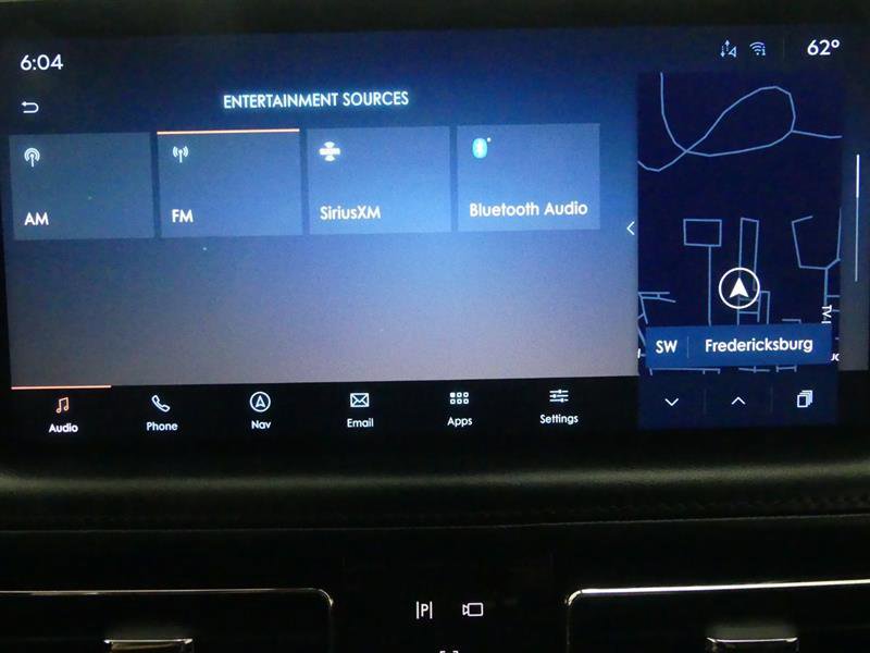 Used 2022 Lincoln Nautilus Reserve w/ Luxury Package image 12