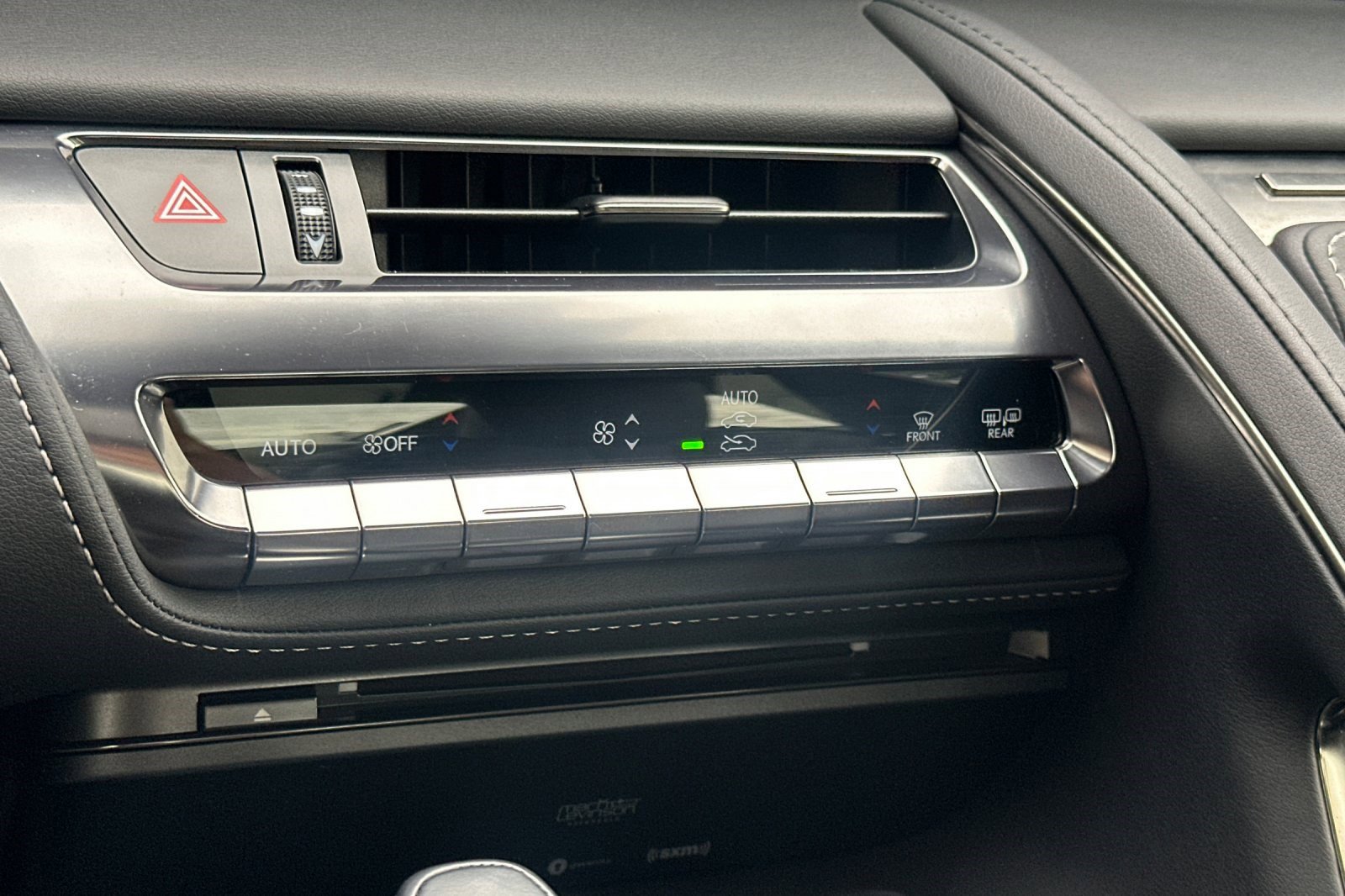 Used 2018 Lexus LC 500 Coupe w/ Touring Package RWD image 24