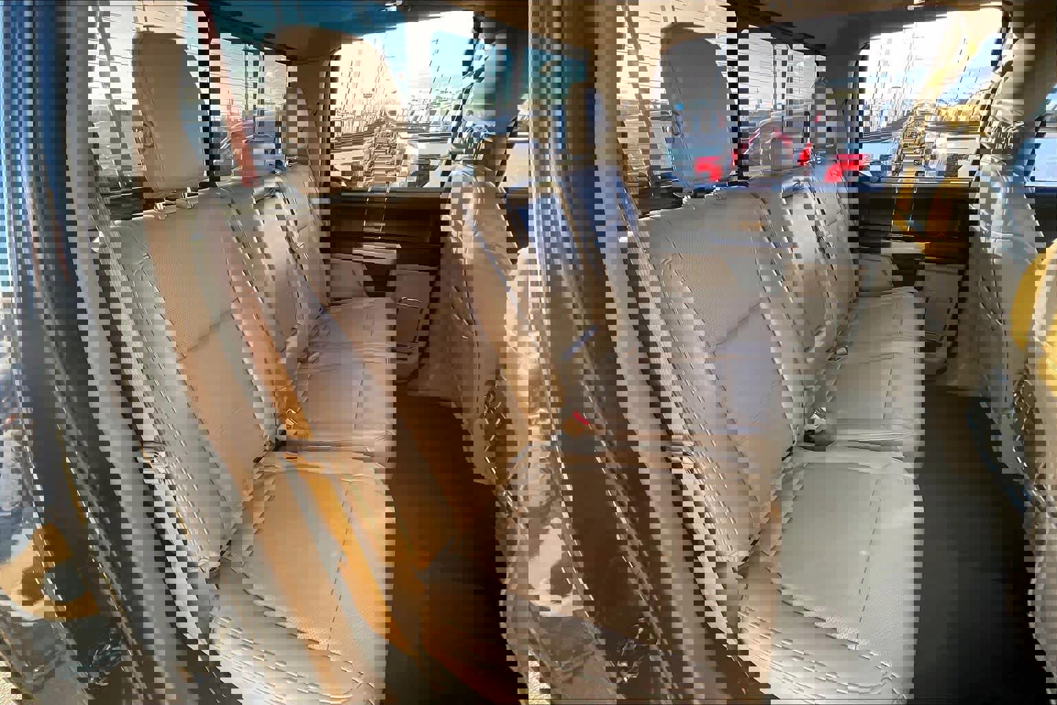 Used 2016 Ford F150 Lariat image 18