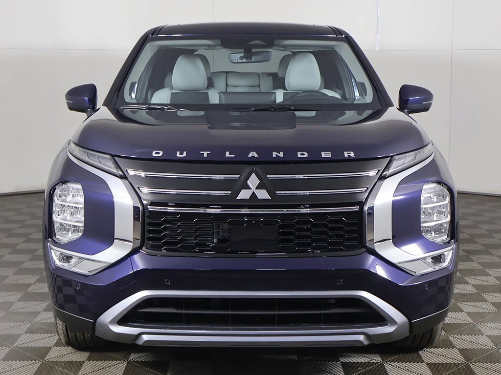 New 2026 Mitsubishi Outlander SE image 12