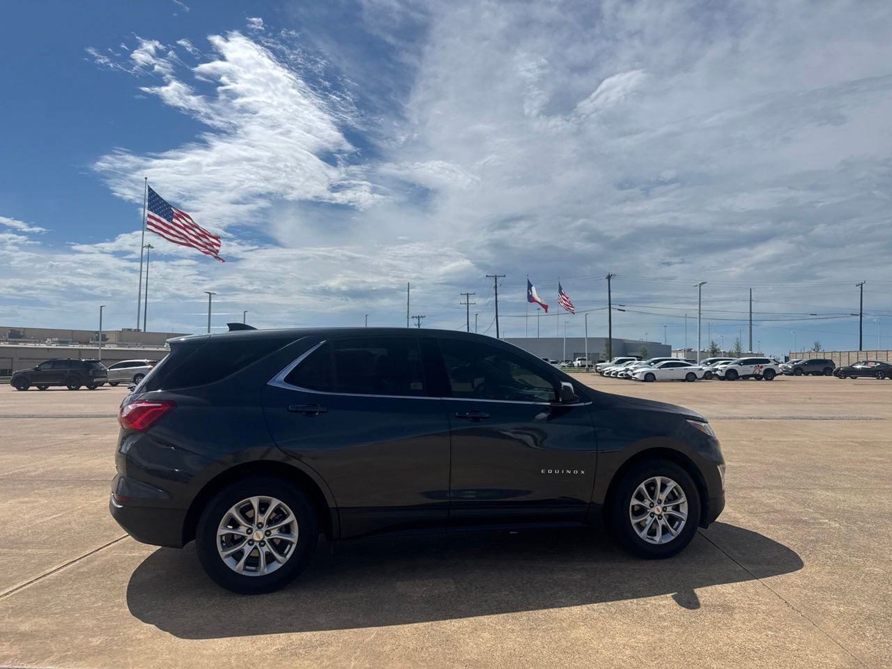 Used 2020 Chevrolet Equinox LT FWD image 22