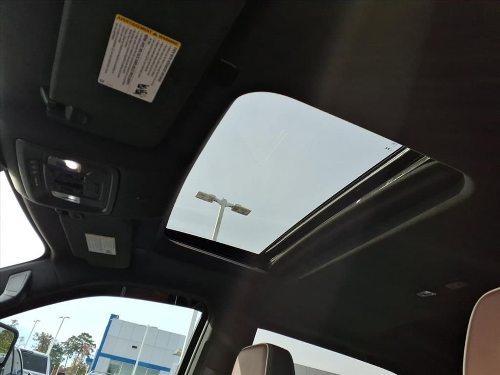 Used 2024 GMC Sierra 3500 Denali Ultimate image 20