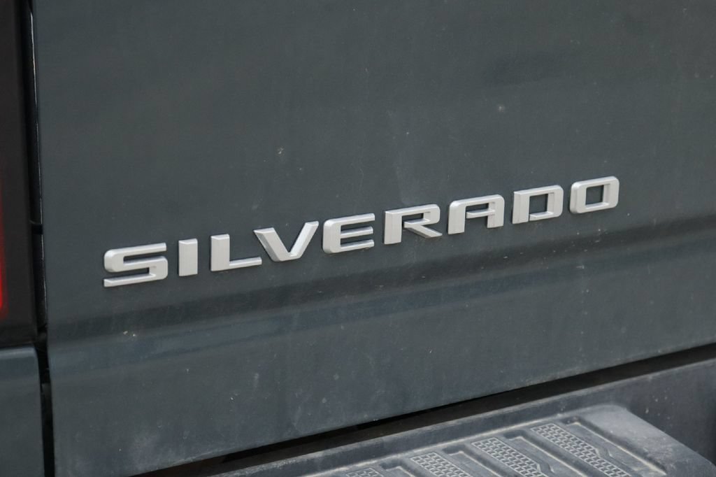 Used 2026 Chevrolet Silverado 3500 LTZ w/ LTZ Convenience Package AWD/4WD image 10