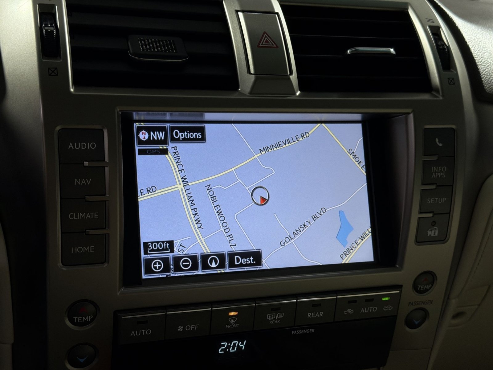 Used 2019 Lexus GX 460 Premium w/ Premium Package AWD/4WD image 16