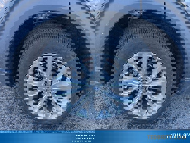 Used 2022 Ford Explorer Platinum w/ Equipment Group 601A image 11