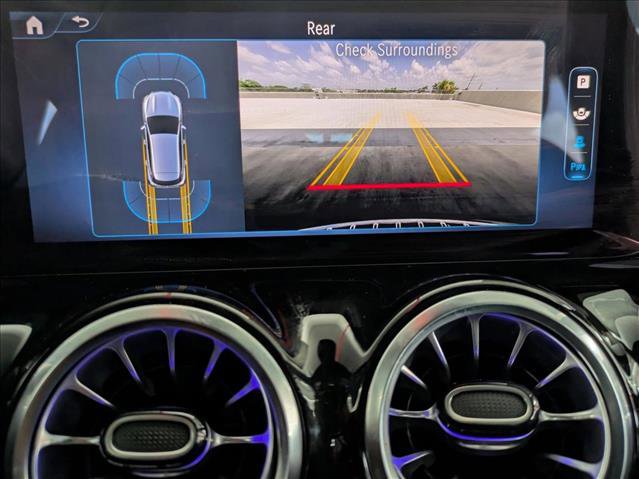 New 2025 Mercedes-Benz GLA 250 4MATIC image 12