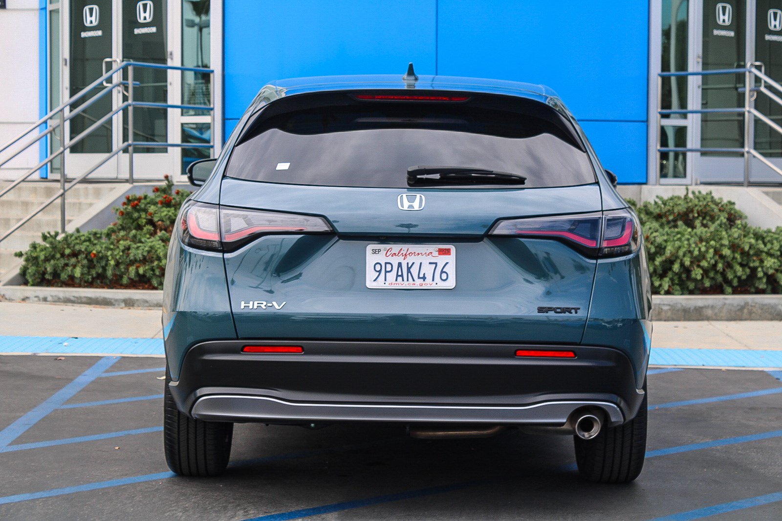 Certified 2025 Honda HR-V Sport image 8