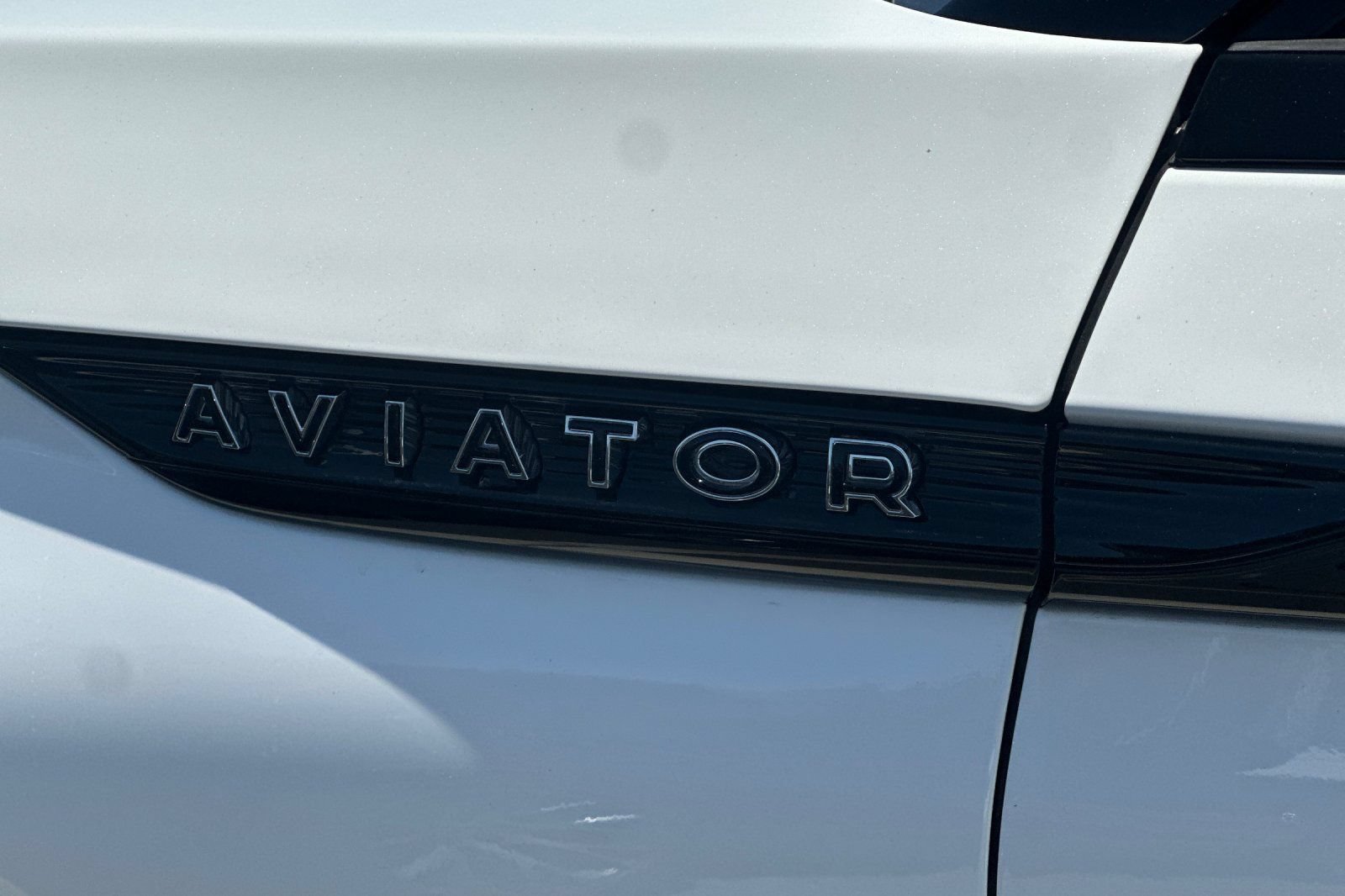 New 2026 Lincoln Aviator Black Label w/ Black Label Special Edition AWD/4WD image 27