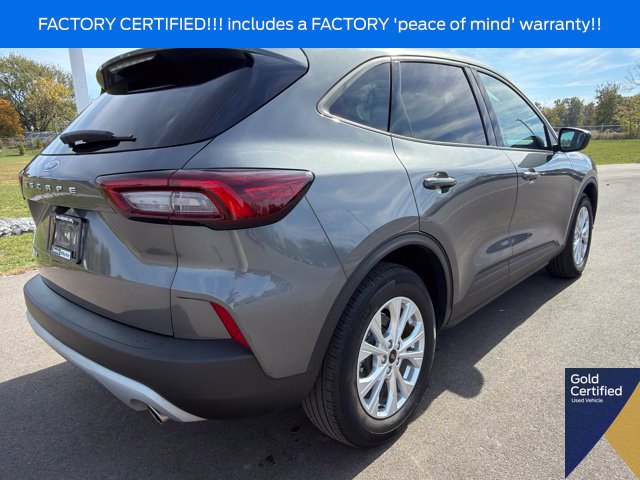 Used 2025 Ford Escape Active FWD image 9