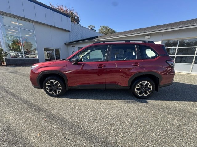 Used 2025 Subaru Forester image 6
