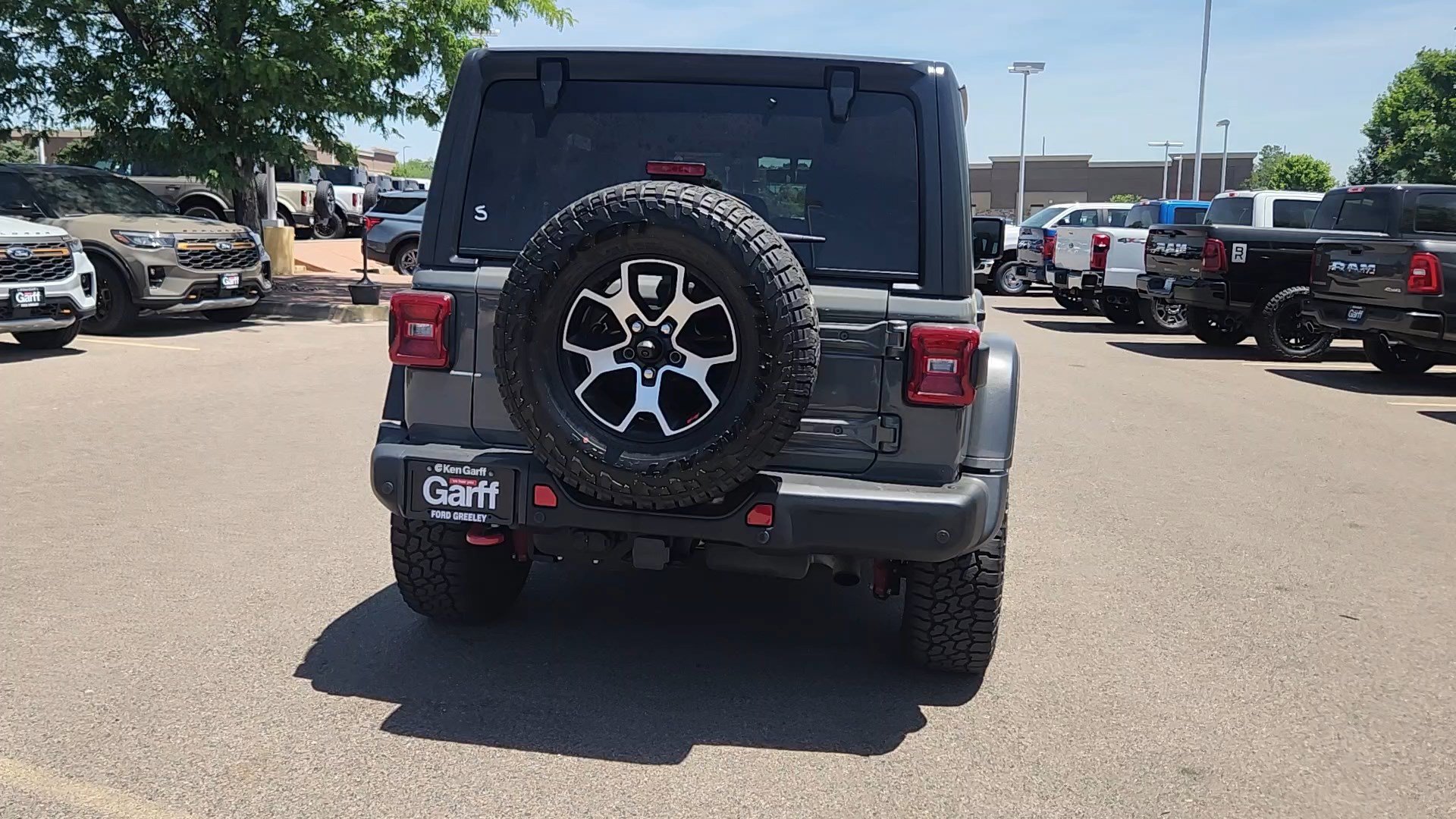 Used 2021 Jeep Wrangler Unlimited Rubicon AWD/4WD image 6