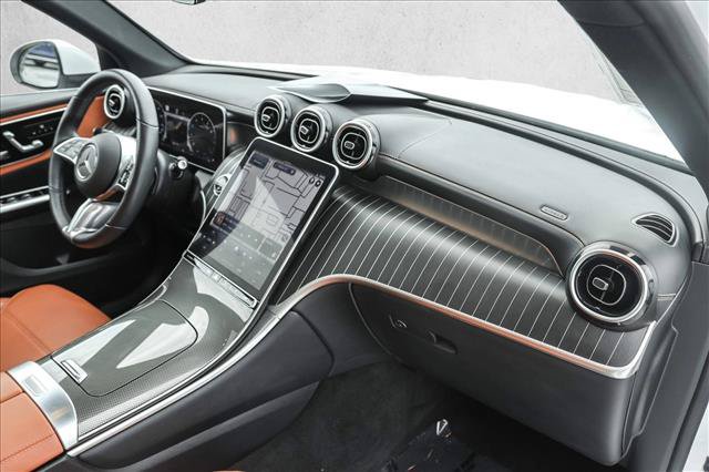 Used 2023 Mercedes-Benz GLC 300 4MATIC image 26