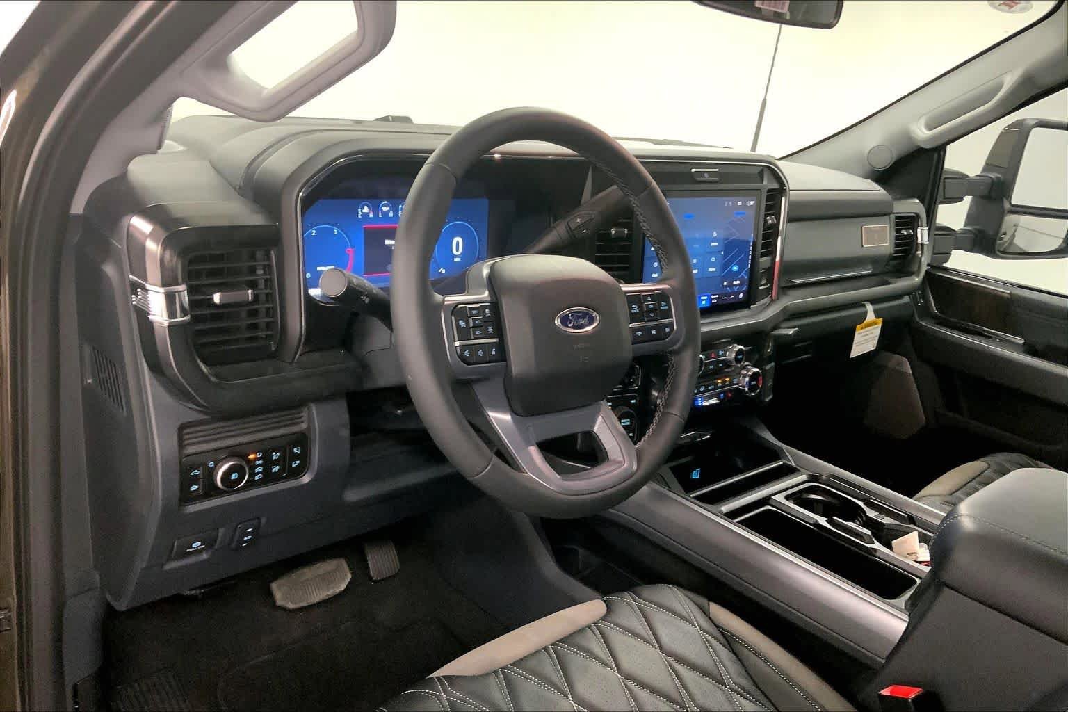 New 2026 Ford F250 Lariat w/ Black Appearance Package AWD/4WD image 7