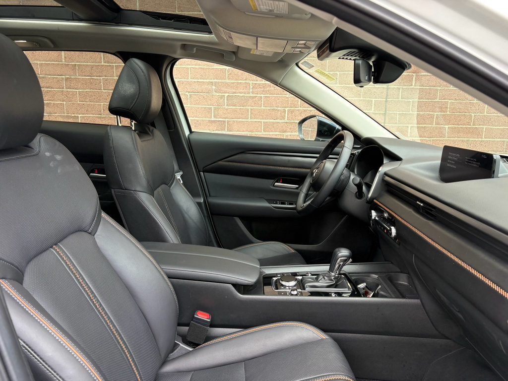 Used 2025 MAZDA CX-50 AWD 2.5 S w/ Premium Plus Pkg image 19