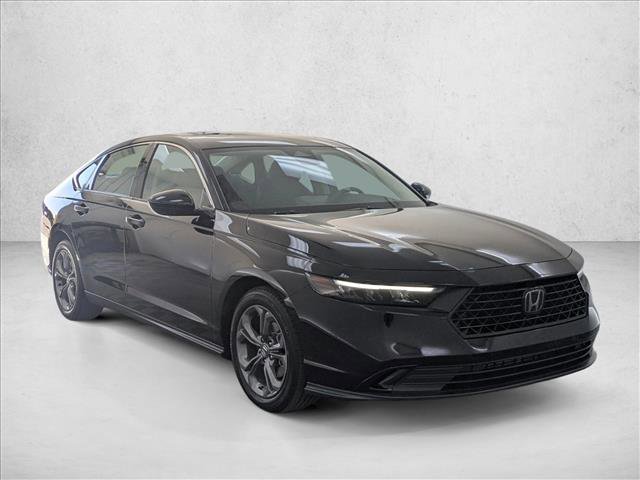 Used 2024 Honda Accord EX image 3