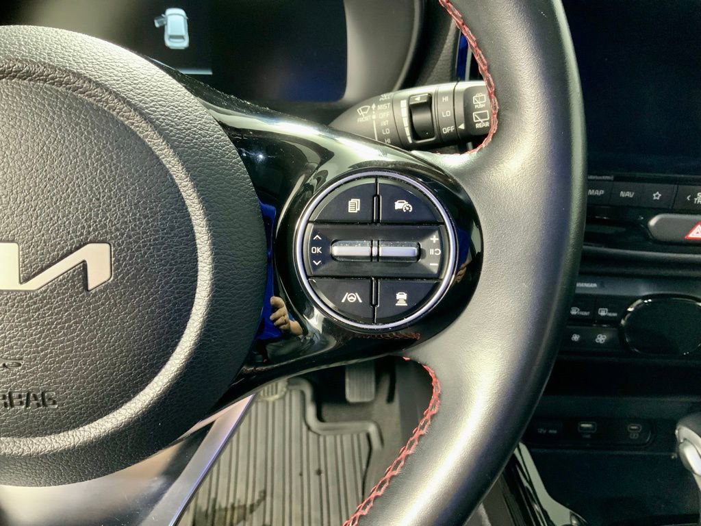 Used 2023 Kia Soul GT-Line w/ GT-Line Technology Package image 27