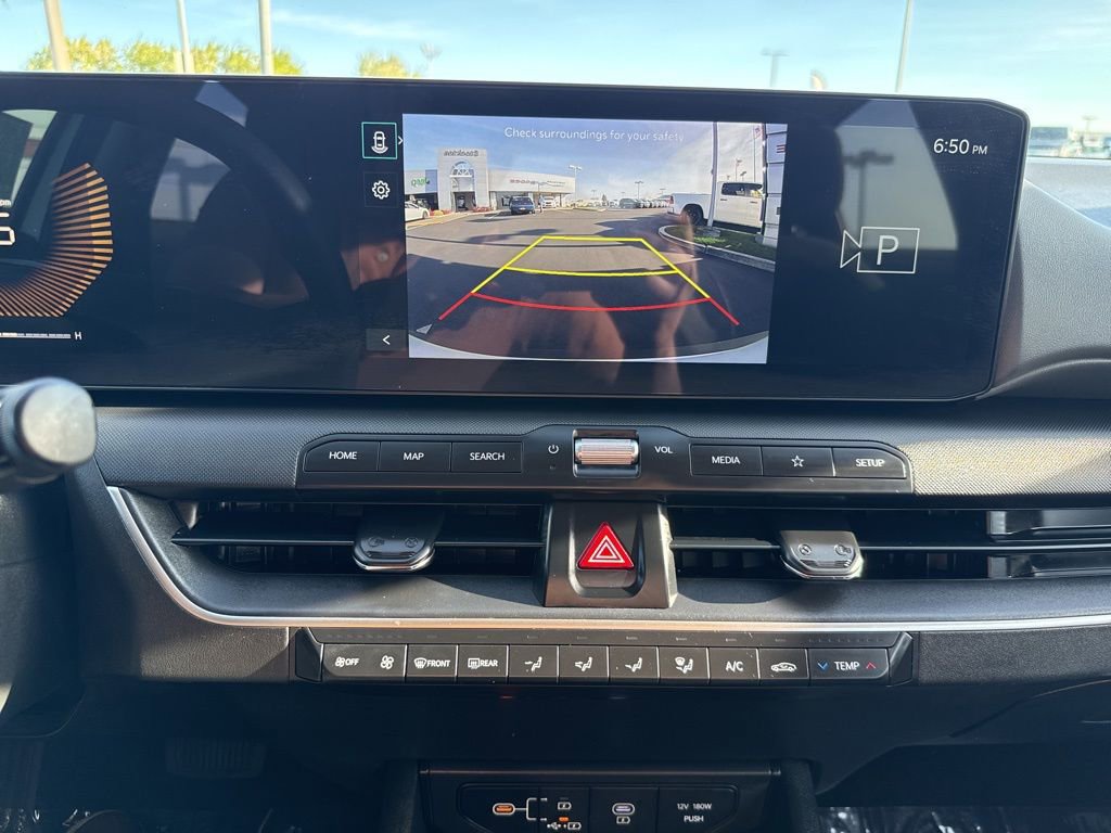 Used 2025 Kia K4 LXS image 25