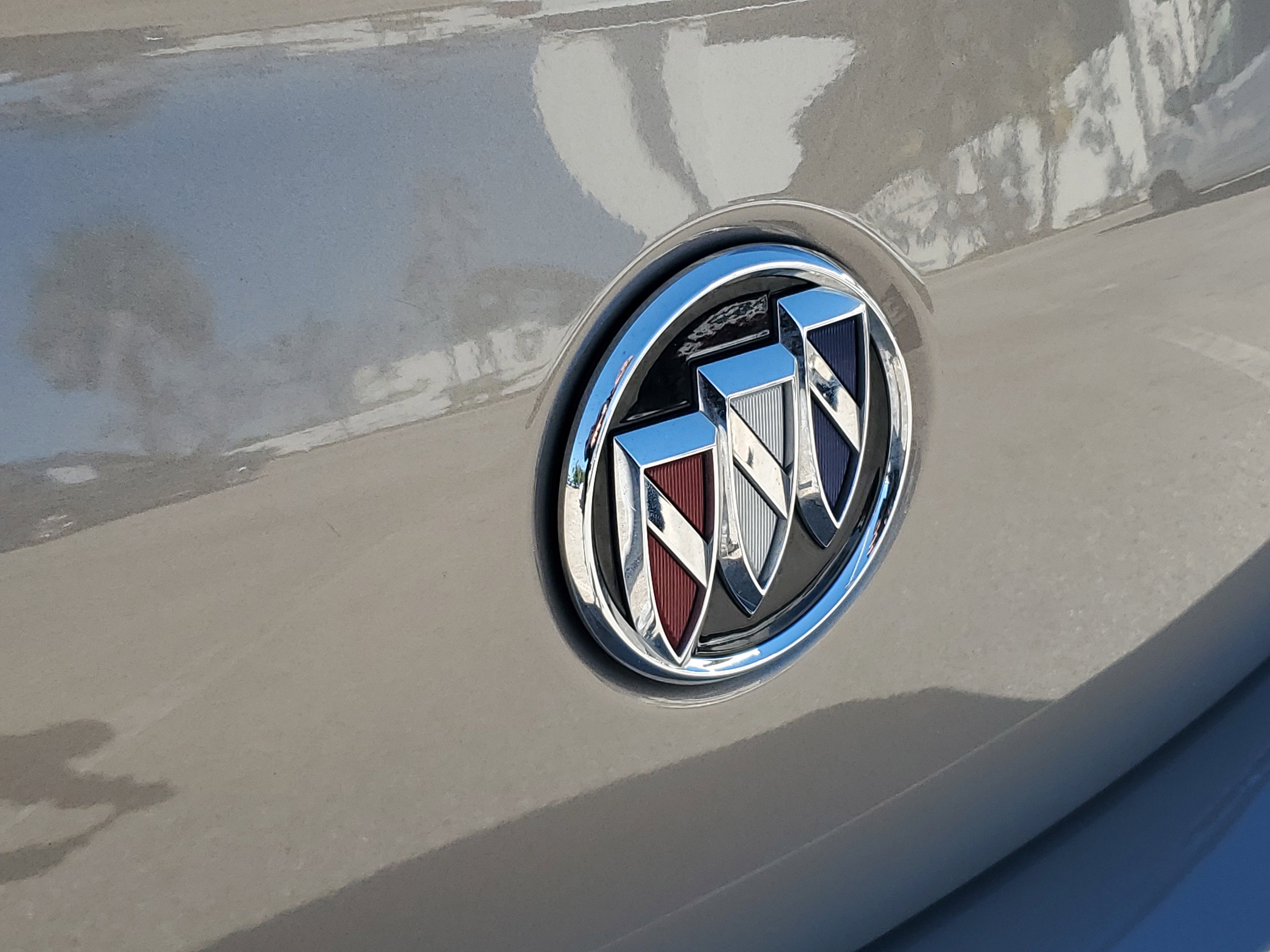 Used 2017 Buick LaCrosse Essence w/ Sun and Shade Package image 13