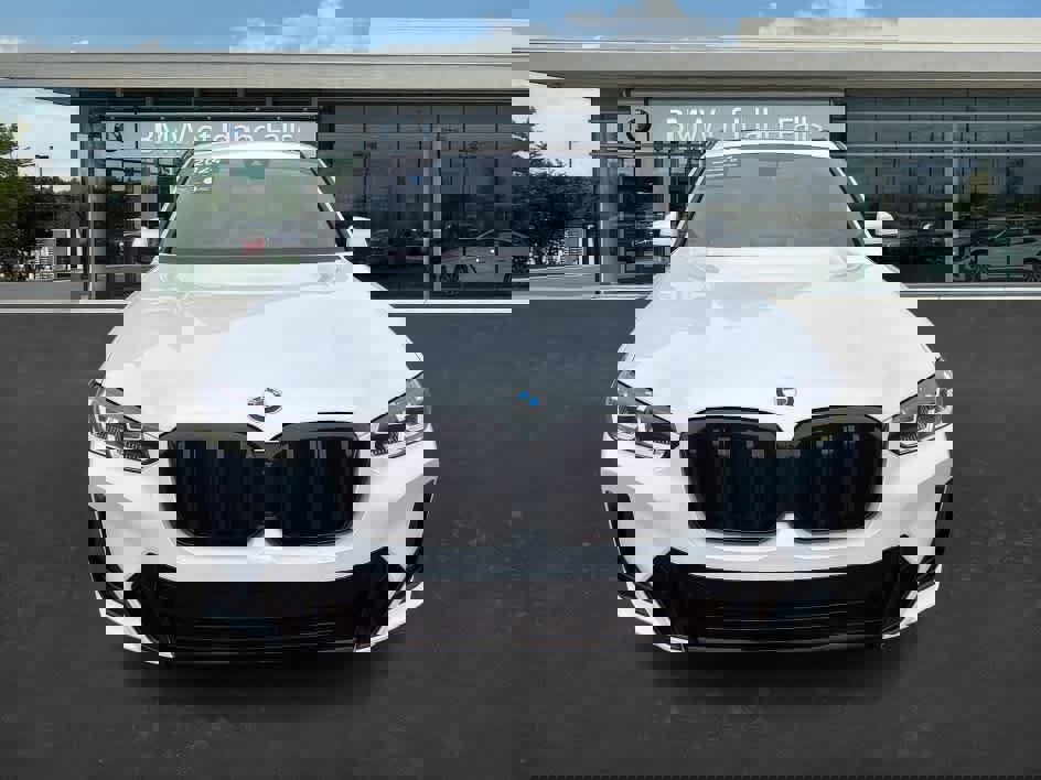 Certified 2024 BMW X3 xDrive30i w/ Premium Package image 4