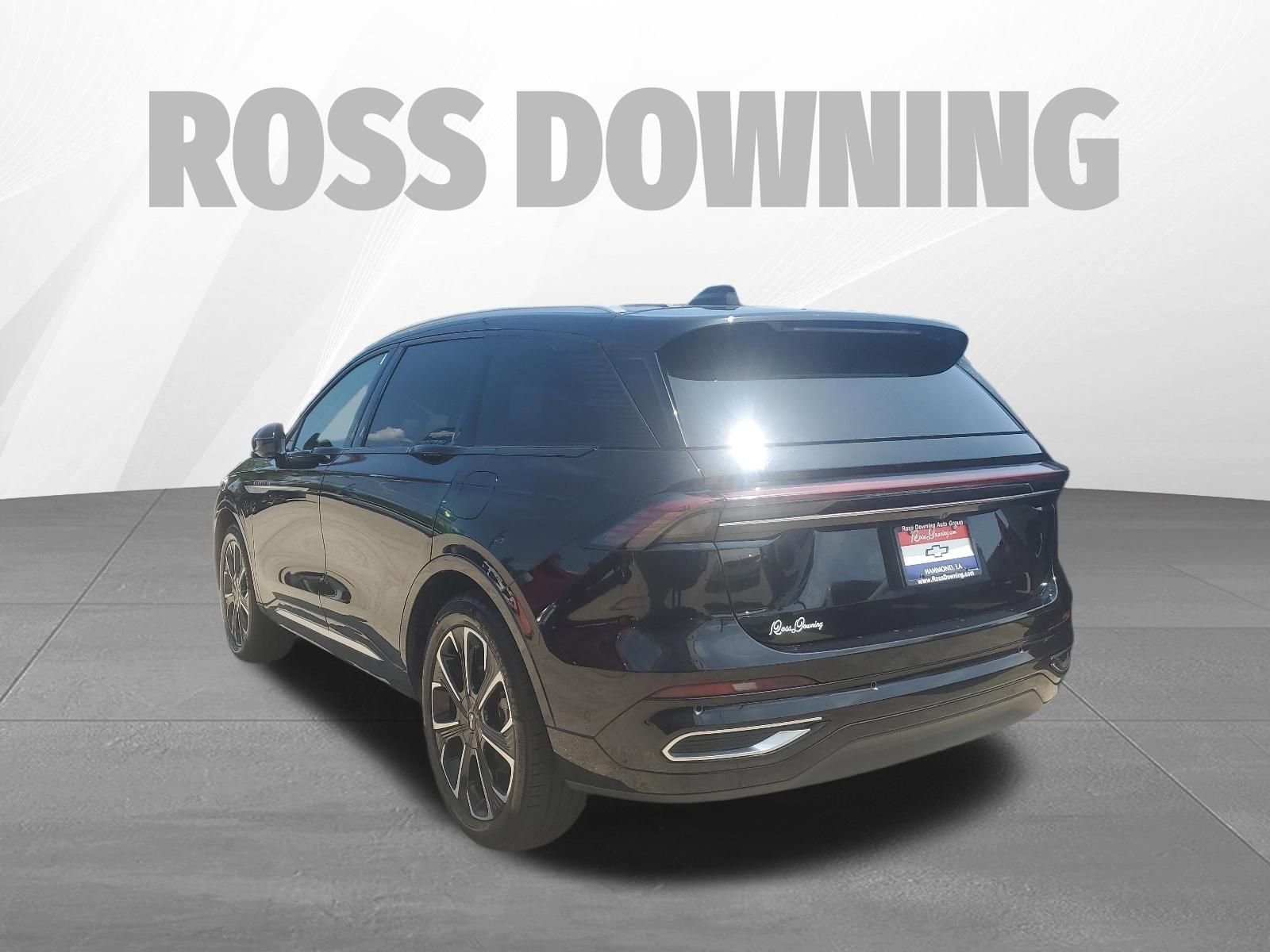 Used 2024 Lincoln Nautilus Reserve w/ Equipment Group 202A AWD/4WD image 6