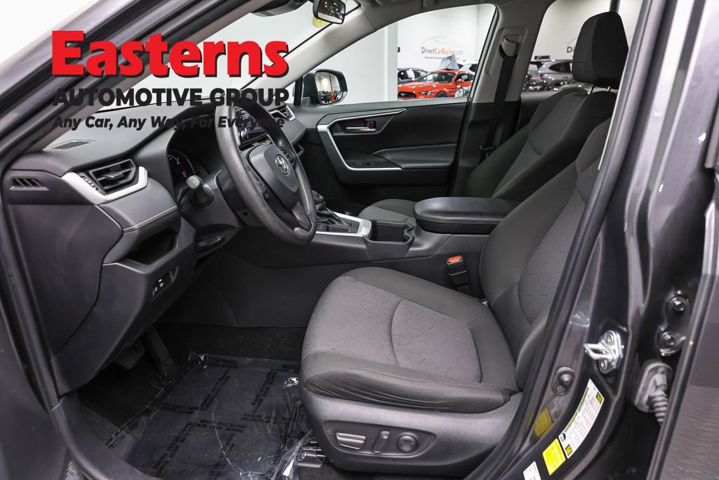 Used 2023 Toyota RAV4 XLE FWD image 13