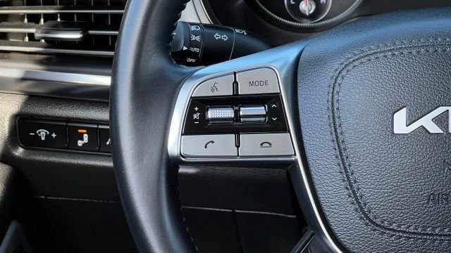 Used 2022 Kia Telluride S image 85