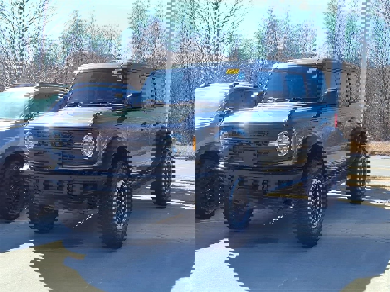 Used 2022 Ford Bronco 4-Door w/ Sasquatch Package image 1