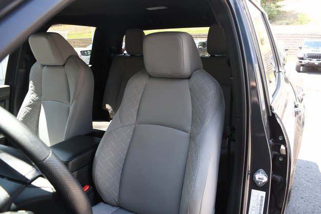 Certified 2025 Toyota Tacoma SR5 AWD/4WD image 17
