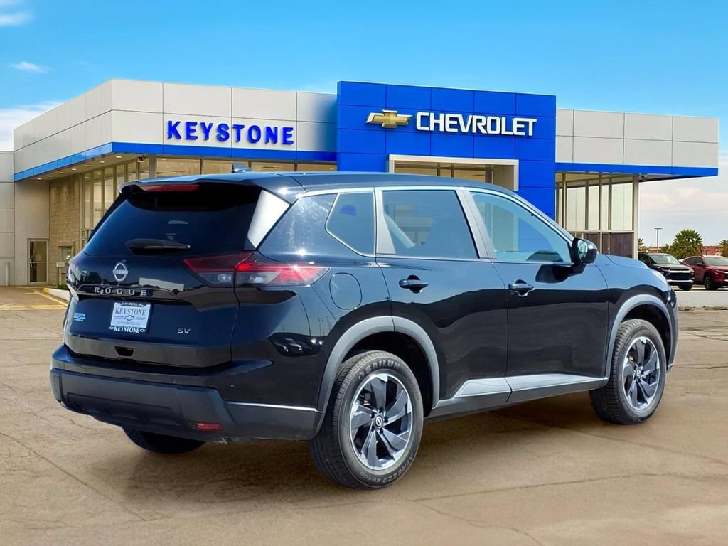 Used 2024 Nissan Rogue SV FWD image 7