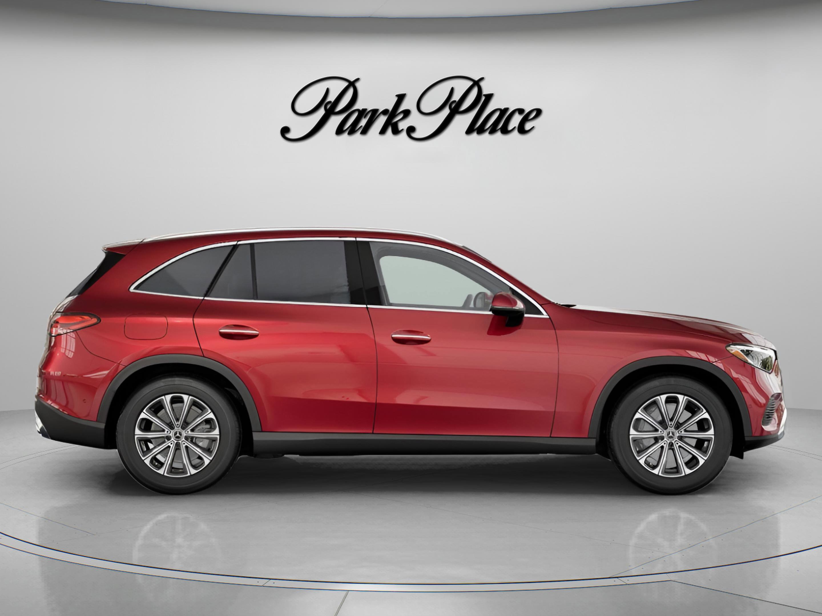 Certified 2026 Mercedes-Benz GLC 300 image 28