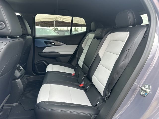 New 2026 Chevrolet Equinox EV LT image 10