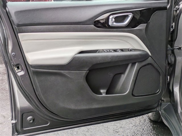 Certified 2023 Jeep Compass Limited image 12