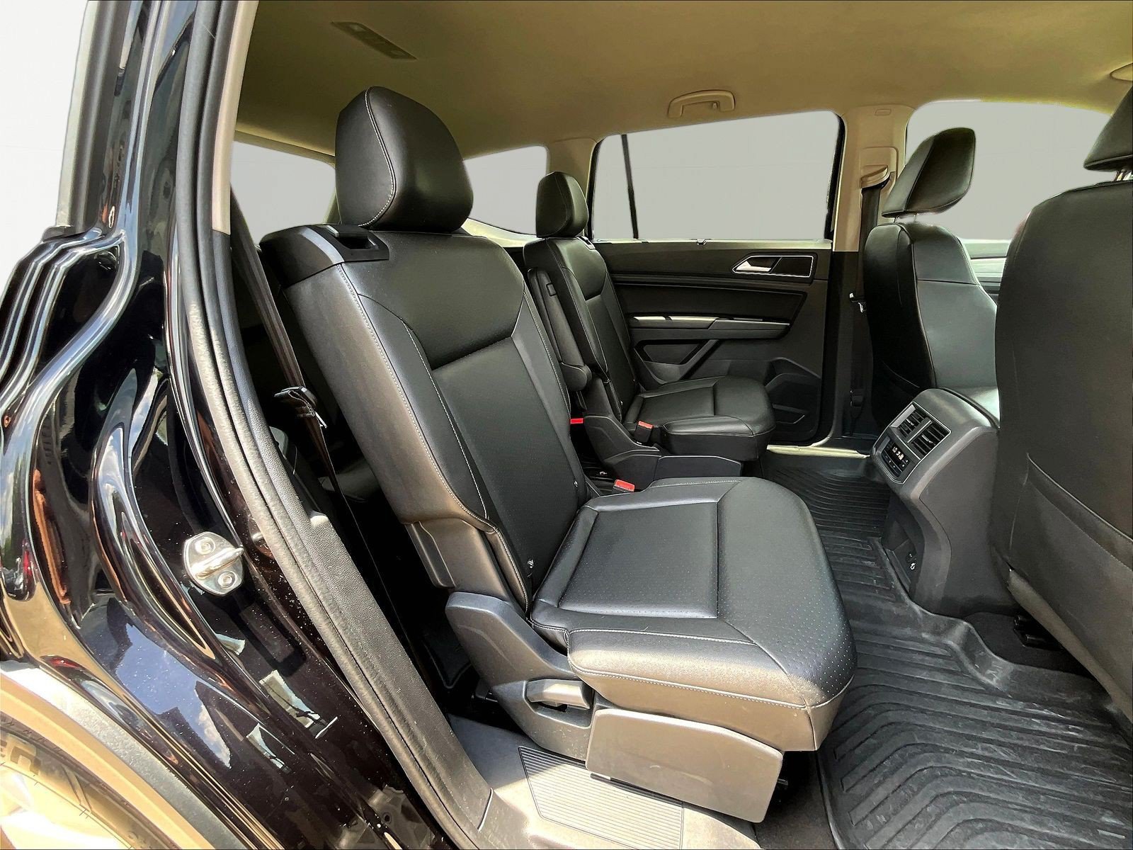 Used 2019 Volkswagen Atlas SE AWD/4WD image 25