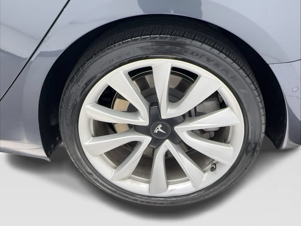 Used 2020 Tesla Model 3 Long Range AWD/4WD image 12