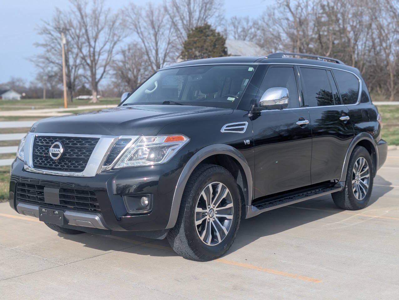 Used 2020 Nissan Armada SL w/ Premium Package AWD/4WD image 2