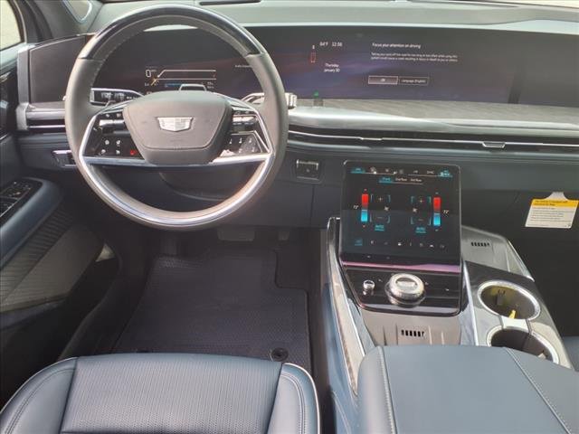 New 2025 Cadillac Escalade IQ Sport 2 w/ LPO, ONYX Package image 5