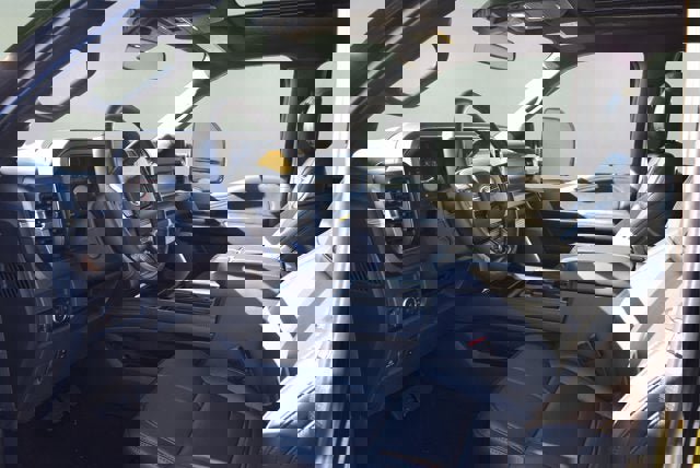 New 2026 Ford F250 Platinum image 8